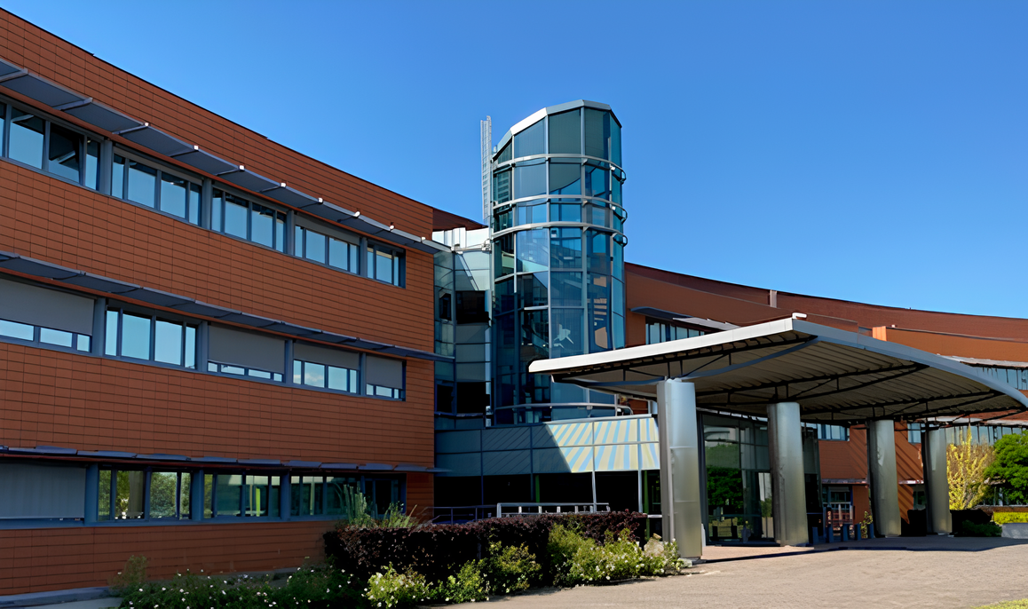 Photo bâtiment biais qualité up.png